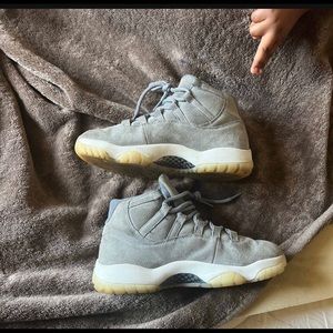 Jordan 11 prems “grey suede”
